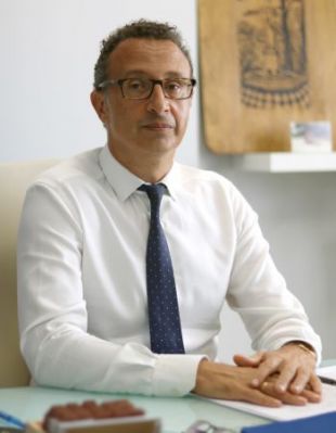 Juan José Denis Corrales, en su despacho
