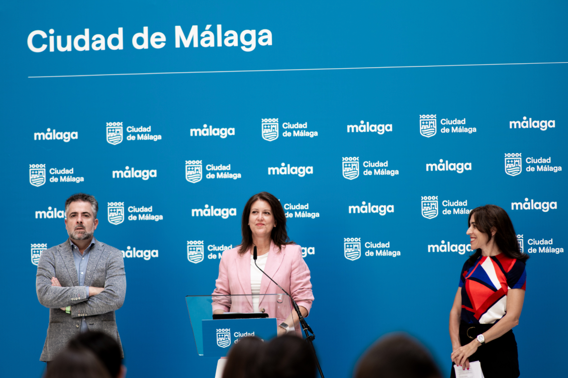 Emasa apuesta por la ejecución de obras de renovación de redes sin necesidad de abrir zanjas en la vía pública para minimizar las afectaciones a la ciudadanía y reducir costes